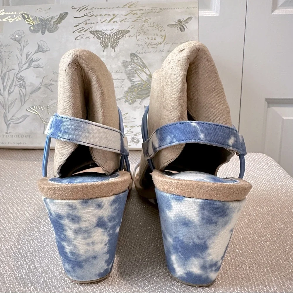 Style & Co Mulan Blue and White tie-dye Wedge Sandals size 9.5 W